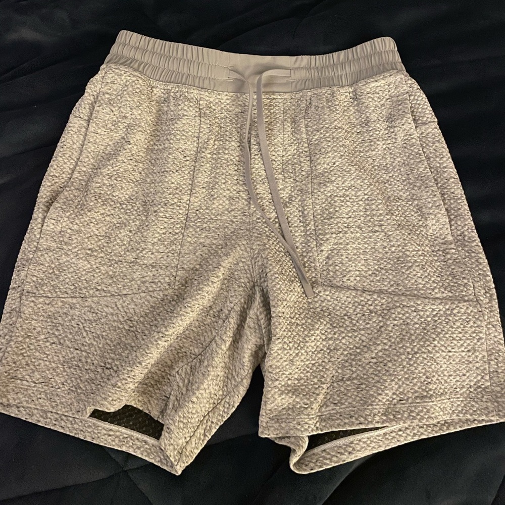 Lululemon At Ease Medium Heather Gray